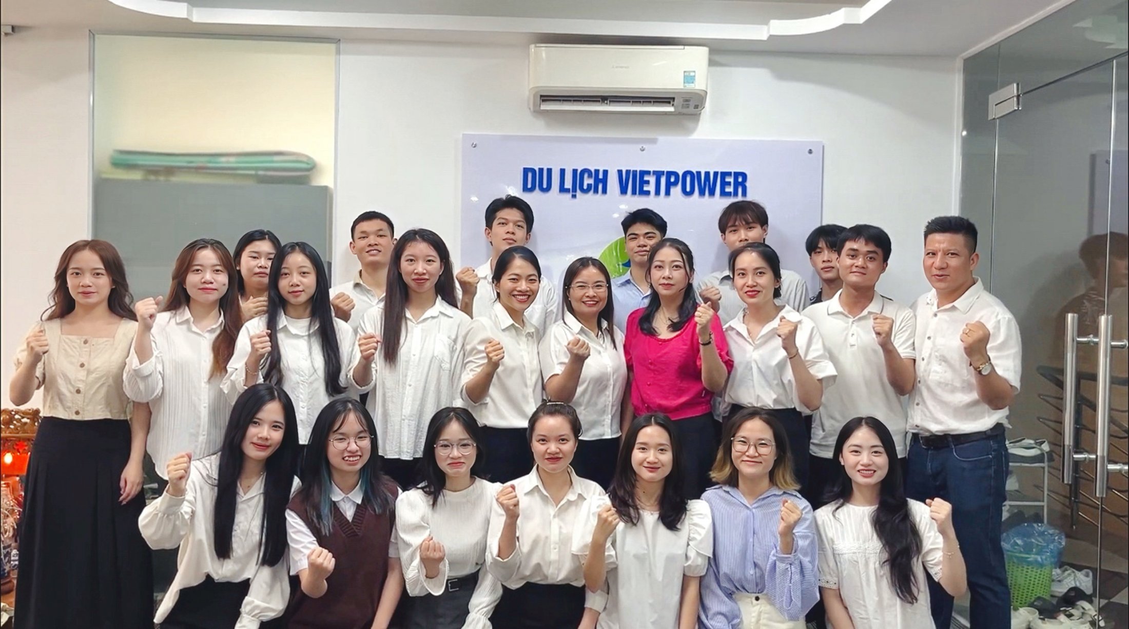 Vietpower Travel Team