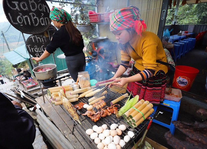 Tour ẩm thực