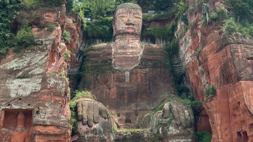 Tour Thành Đô – Cửu Trại Câu – Lạc Sơn Đại Phật 6 Ngày 5 Đêm | Bay Sichuan Airlines