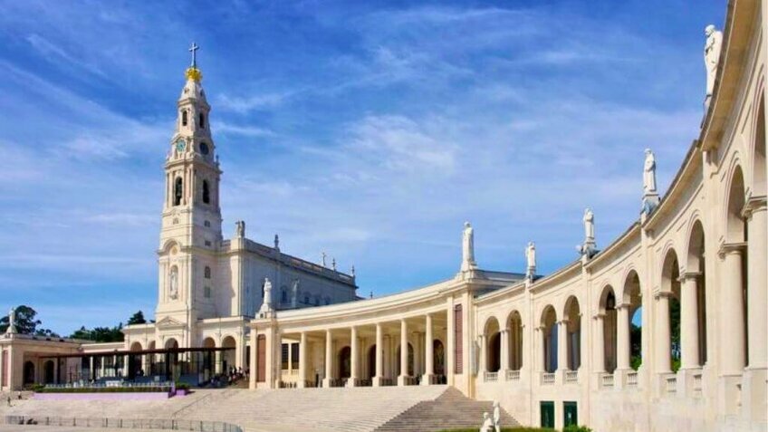 Khám Phá Hành Trình Đức Tin Châu Âu 10N9Đ: Pháp – Tây Ban Nha – Bồ Đào Nha – Italia Hướng Về Năm Thánh 2026