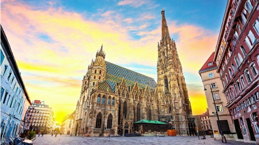 Khám Phá Hành Trình Đức Tin Châu Âu 10N9Đ: Pháp – Tây Ban Nha – Bồ Đào Nha – Italia Hướng Về Năm Thánh 2026