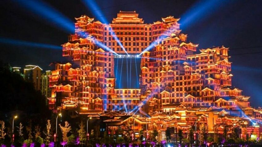 Tour Ân Thi – Phượng Hoàng Cổ Trấn – Trương Gia Giới 6 Ngày 5 Đêm Từ Hà Nội