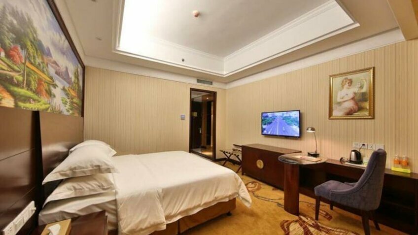 Tour Ân Thi – Phượng Hoàng Cổ Trấn – Trương Gia Giới 6 Ngày 5 Đêm Từ Hà Nội