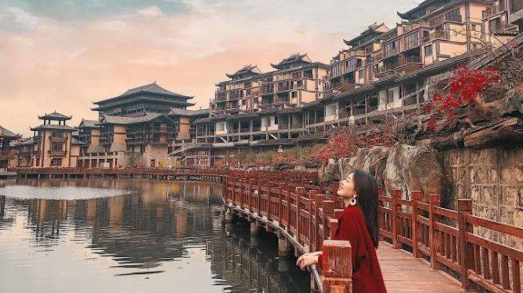 Nhiều du khách checkin tại Mộng Tự