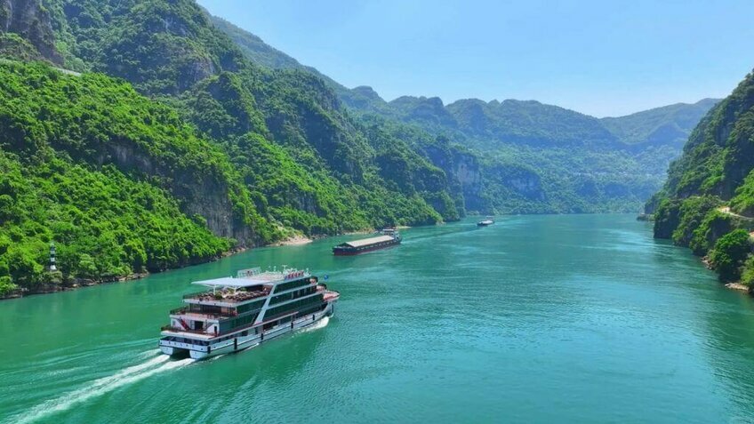 Tour Trương Gia Giới - Phượng Hoàng Cổ Trấn 6N5Đ từ TP.HCM | Bay Vietjet Air | Thiên Môn Sơn