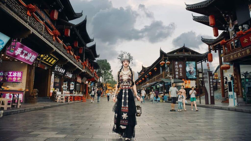 Check in tại phố đi bộ Ân Thi