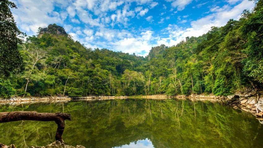 Tour Cao Bằng 3 Ngày 2 Đêm | Pác Bó - Bản Giốc - Núi Mắt Thần - Hồ Ba Bể