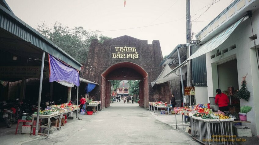 Âm vang Điện Biên Phủ 3 ngày 2 đêm