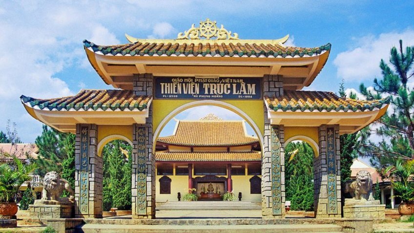 Tour Đà Lạt 3 Ngày 3 Đêm | Chuồn Chuồn Bistro - Puppy Farm - Thác Pongour | Vietpower Travel