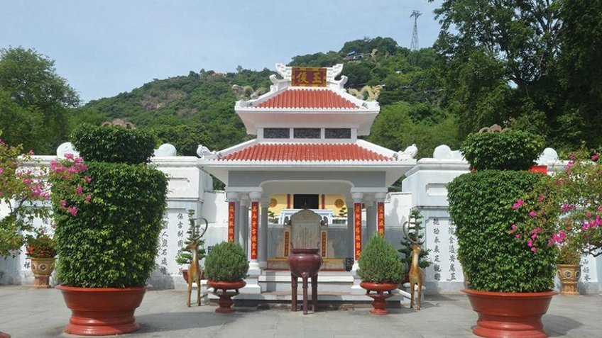 Tour Miền Tây 3 Ngày 2 Đêm Tết | TP.HCM – Mỹ Tho – Châu Đốc – Cần Thơ