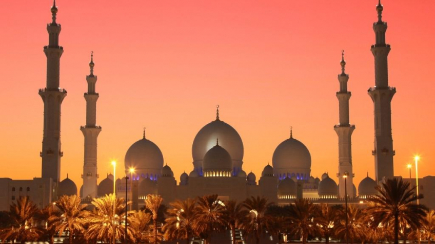 Du lịch Dubai: Safari - Abu Dhabi 6N5Đ (Bay hàng không 5* Emirates)