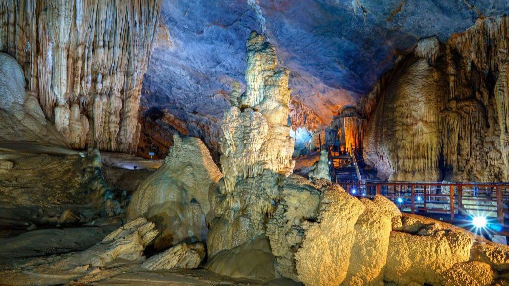 Chiêm ngưỡng vẻ đẹp kỳ bí của động Thiên Đường