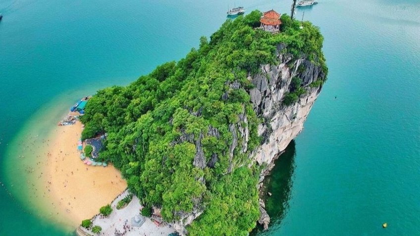 Tour Hạ Long 2 Ngày 1 Đêm Từ Hà Nội | Khám Phá Vịnh Hạ Long, Đảo Titop