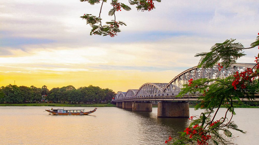Tour MICE Huế 3 Ngày 2 Đêm | Hội Nghị Kết Hợp Nghỉ Dưỡng Trọn Gói