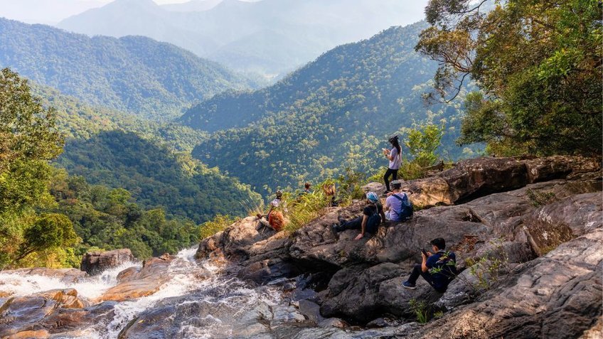 Tour MICE Huế 3 Ngày 2 Đêm | Hội Nghị Kết Hợp Nghỉ Dưỡng Trọn Gói