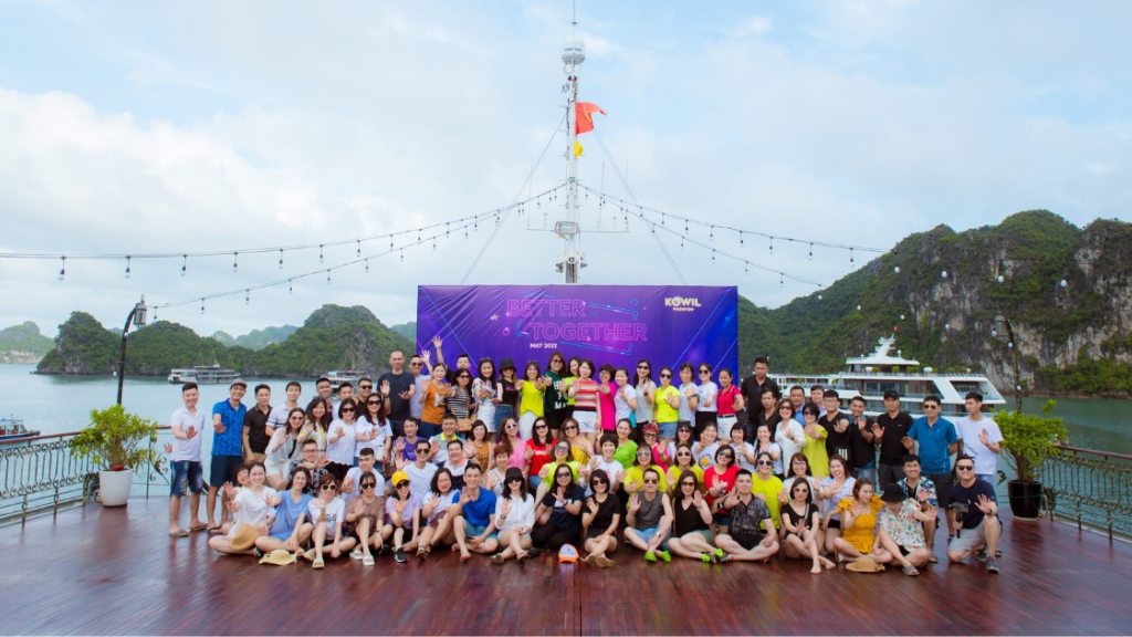 Đoàn du lịch của Vietpower trong tour du lịch miền Bắc