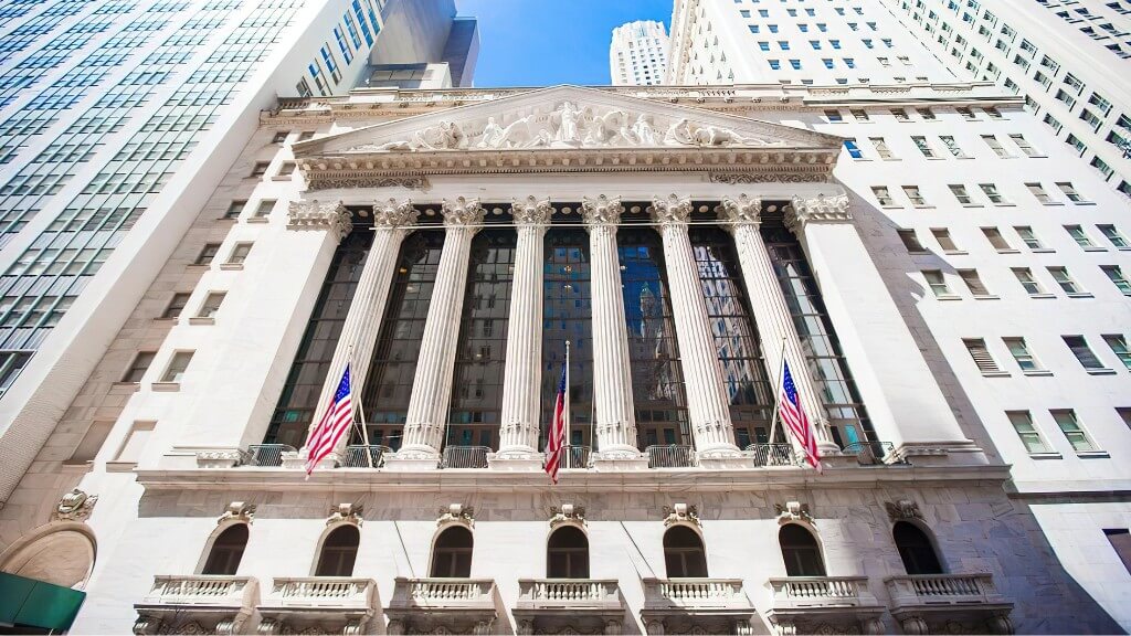 Trụ sở của New York Stock Exchange, sàn giao dịch chứng khoán lớn nhất toàn cầu