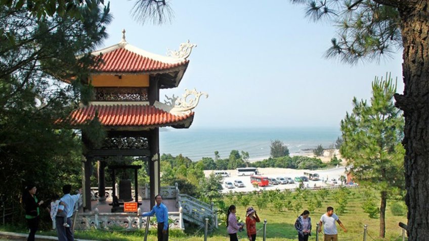 Tour Quảng Bình 3 Ngày 2 Đêm | Khám Phá Động Thiên Đường - Phong Nha - Biển Nhật Lệ