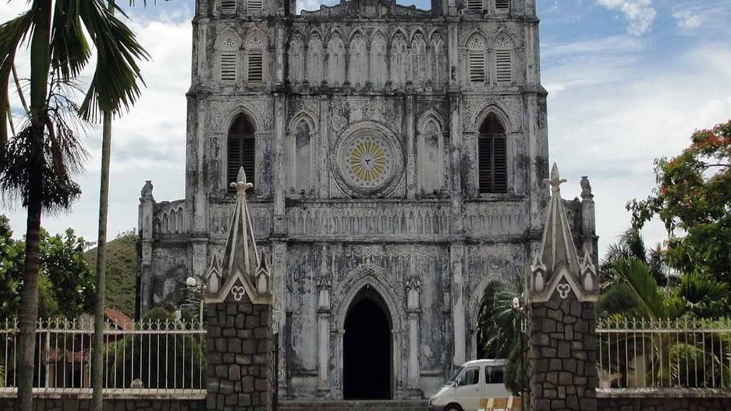 Nhà thờ Mằng Lăng