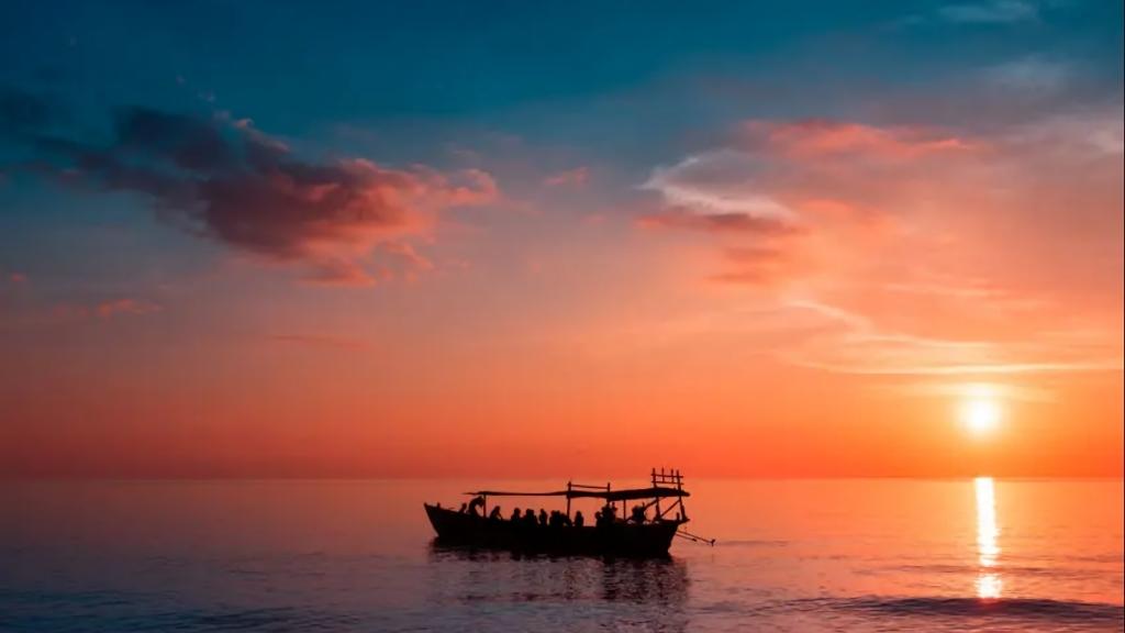 Hoàng hôn đảo Koh Rong Samloem tuyệt đẹp