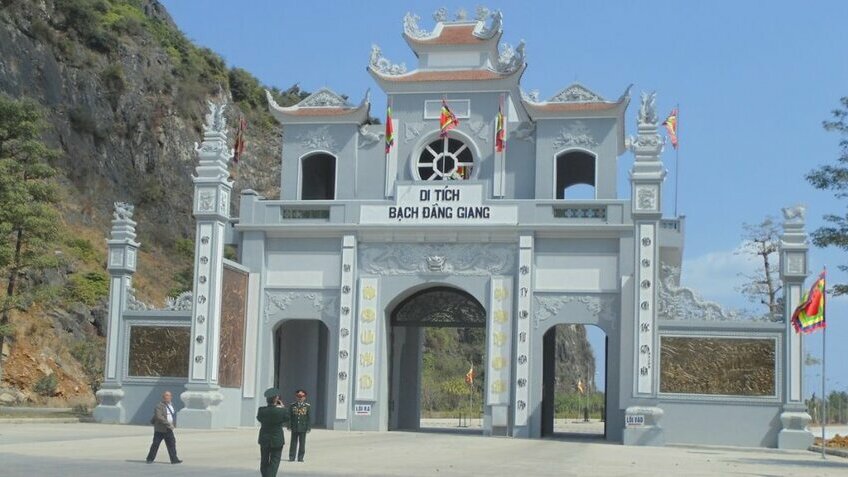 Du ngoạn Cát Bà 2N1Đ - Bản Giao Hưởng Đảo Xanh & Hành Trình Ẩm Thực Đất Cảng