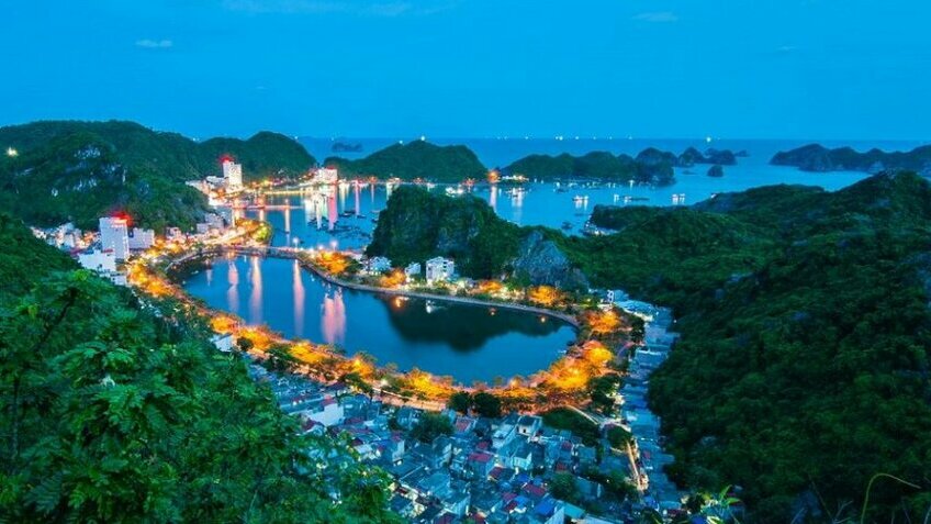 Du ngoạn Cát Bà 2N1Đ - Bản Giao Hưởng Đảo Xanh & Hành Trình Ẩm Thực Đất Cảng