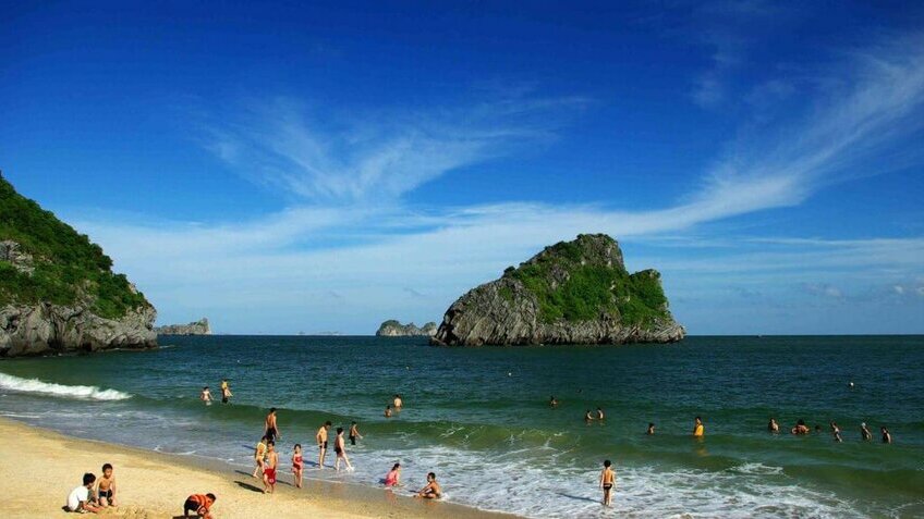 Du ngoạn Cát Bà 2N1Đ - Bản Giao Hưởng Đảo Xanh & Hành Trình Ẩm Thực Đất Cảng