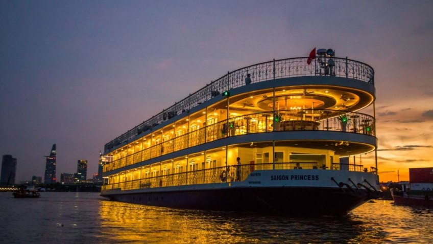 Du ngoạn sông Sài Gòn trên du thuyền Saigon Princess
