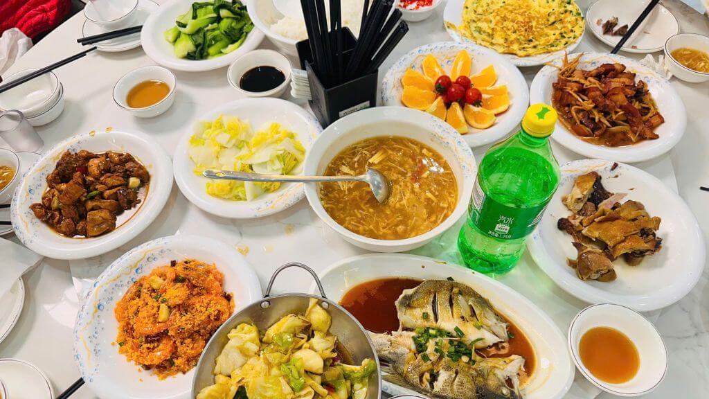 Hương vị Trung Hoa trong từng bữa ăn của hành trình