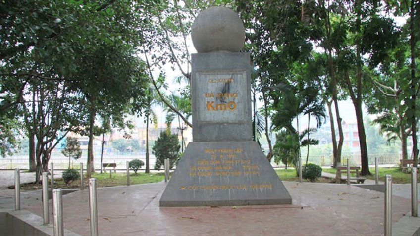 Tour Hà Giang Cao Bằng 4 Ngày 3 Đêm | Cao Nguyên Đá Đồng Văn - Thác Bản Giốc - Ngườm Ngao
