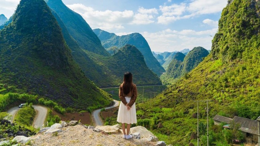 Tour Hà Giang Cao Bằng 4 Ngày 3 Đêm | Cao Nguyên Đá Đồng Văn - Thác Bản Giốc - Ngườm Ngao