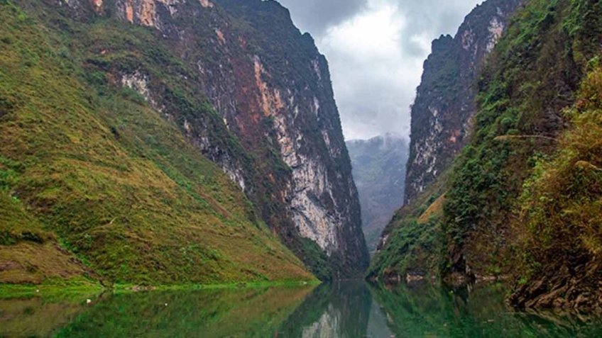 Tour Hà Giang Cao Bằng 4 Ngày 3 Đêm | Cao Nguyên Đá Đồng Văn - Thác Bản Giốc - Ngườm Ngao
