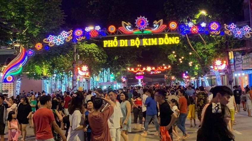 Tour Hà Giang Cao Bằng 4 Ngày 3 Đêm | Cao Nguyên Đá Đồng Văn - Thác Bản Giốc - Ngườm Ngao