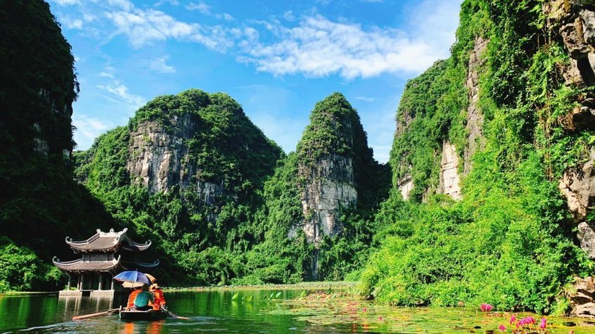Tour Hà Nội – Tràng An – Bái Đính – Du thuyền Hạ Long 5 Sao 5 Ngày 4 Đêm | Vietpower Travel