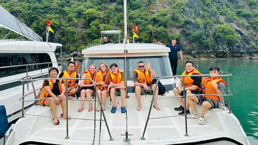 Tour Hà Nội – Tràng An – Bái Đính – Du thuyền Hạ Long 5 Sao 5 Ngày 4 Đêm | Vietpower Travel