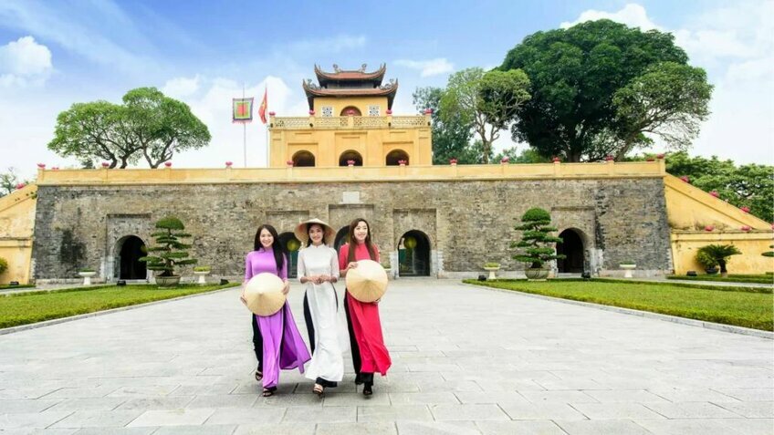 Tour Hà Nội – Tràng An – Bái Đính – Du thuyền Hạ Long 5 Sao 5 Ngày 4 Đêm | Vietpower Travel