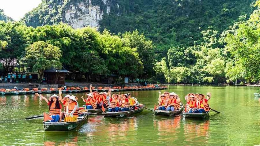 Hà Nội - Ninh Bình - Tràng An - Hoa Lư - Tam Cốc - Chùa Bái Đính 3N2Đ