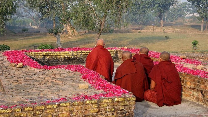 Hành Hương Tứ Thánh Tích Phật Giáo 9 Ngày 8 Đêm | Tour Ấn Độ – Nepal