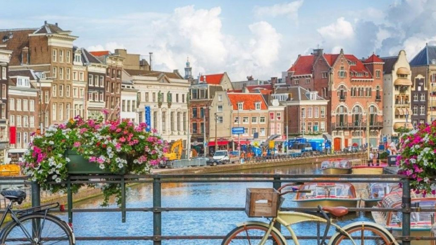 Tour Châu Âu 4 Nước Pháp Đức Bỉ Hà Lan 8 Ngày 7 Đêm | Paris - Brussels - Amsterdam - Frankfurt | Vietpower Travel