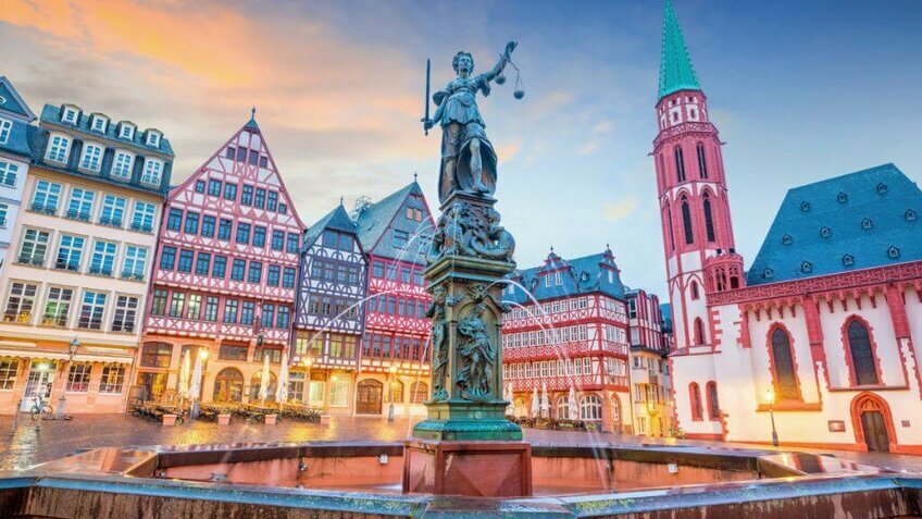 Tour Châu Âu 5 Nước 9 Ngày 8 Đêm | Pháp - Bỉ - Hà Lan - Luxembourg - Đức | Khởi Hành Hà Nội