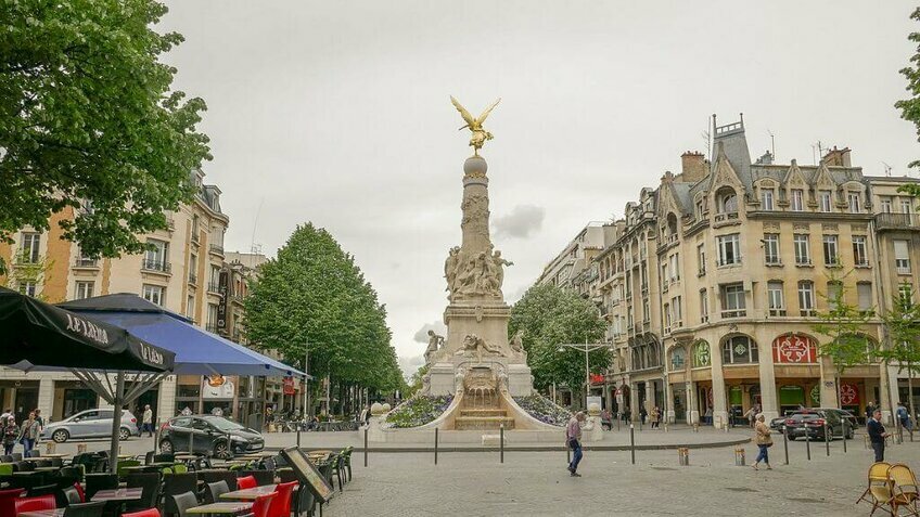 Tour Châu Âu 5 Nước 9 Ngày 8 Đêm | Pháp - Bỉ - Hà Lan - Luxembourg - Đức | Khởi Hành Hà Nội