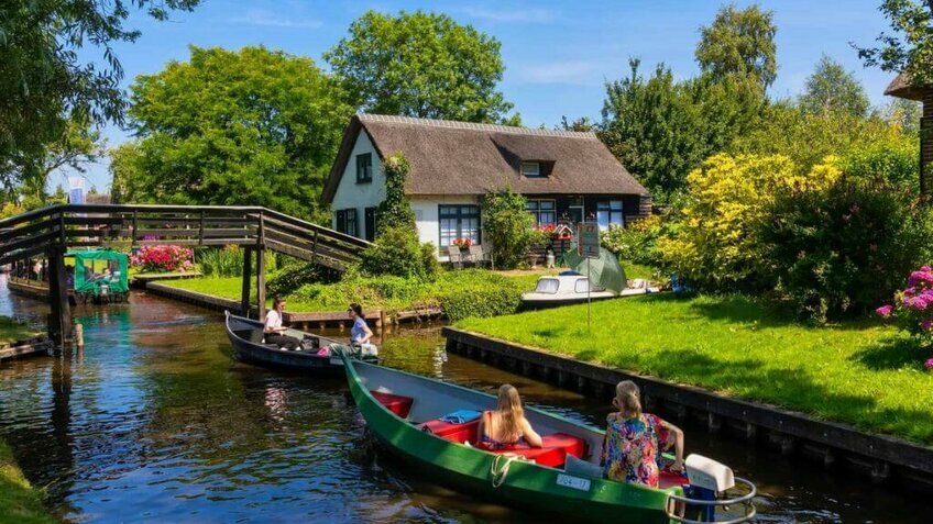 Tour Châu Âu 5 Nước 9 Ngày 8 Đêm | Pháp - Bỉ - Hà Lan - Luxembourg - Đức | Khởi Hành Hà Nội