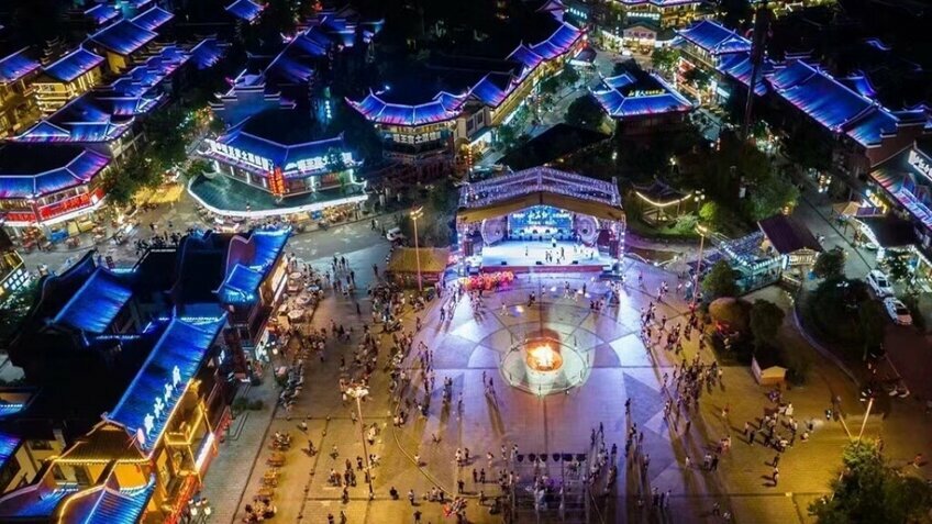 Hành Trình Cổ Trấn 4N3Đ: Nam Ninh - Lệ Ba - Hạ Tư Cổ Trấn - Trấn Viễn Cổ Thành - Thiên Hộ Miêu Trại