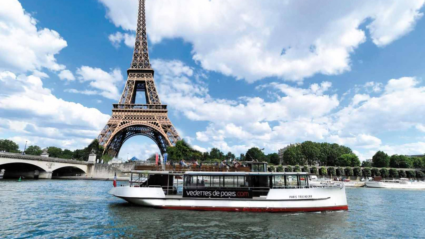 Tour Tây Âu 8 Ngày 7 Đêm Pháp – Luxembourg – Đức – Bỉ – Hà Lan | Khởi Hành TP.HCM