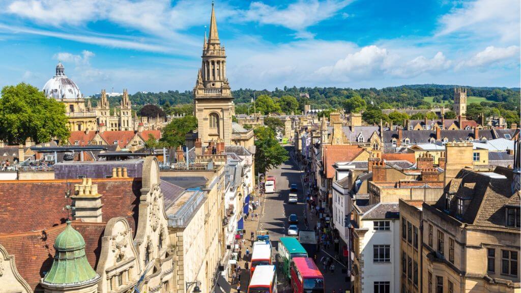 Khám phá thành phố của những tri thức Oxford