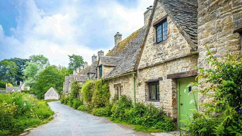 Tour Anh Quốc 9 Ngày 8 Đêm | England – Scotland – Wales | Khởi Hành Hà Nội | Vietpower Travel
