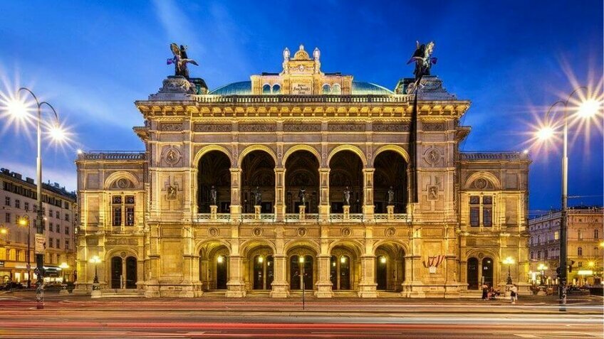 Tour Đông Âu 10 Ngày 9 Đêm: Đức – Séc – Áo – Slovakia – Hungary | Khởi hành từ Hà Nội