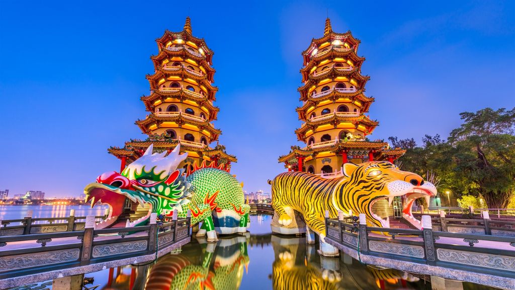 Đầm Liên Trì viên ngọc quý của Đài Loan