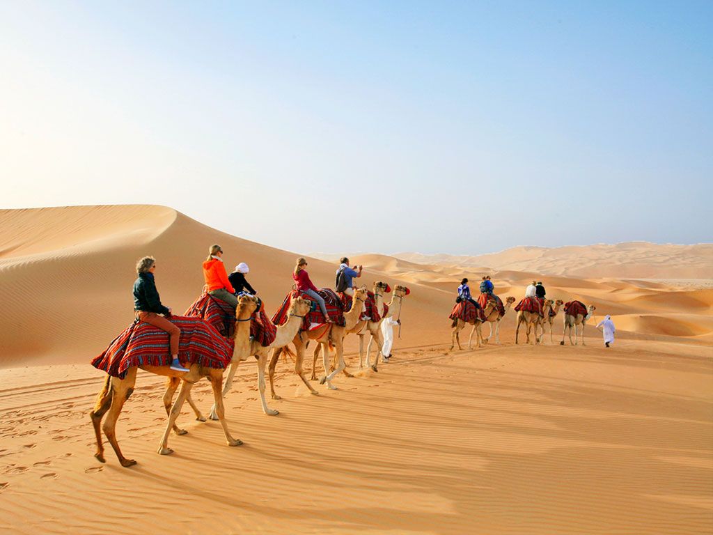 Tour Dubai Abu Dhabi 5 Ngày 4 Đêm | Khám Phá Sa Mạc Safari & Sheikh Zayed