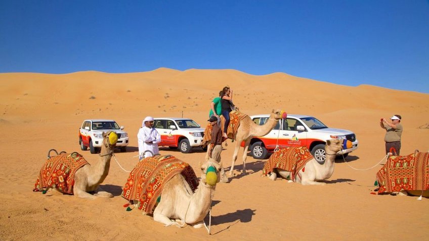Tour Dubai Abu Dhabi 5 Ngày 4 Đêm | Khám Phá Sa Mạc Safari & Sheikh Zayed
